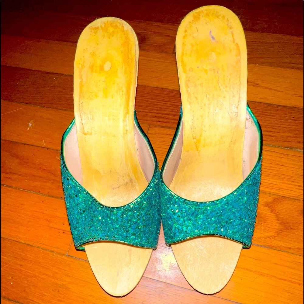 Vintage Green on a wooden clog size 7